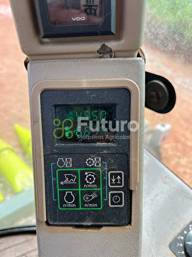 COLHEITADEIRA JOHN DEERE 1550 ANO 2004