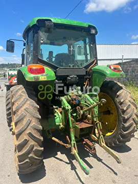 TRATOR JOHN DEERE 6130J ANO 2016