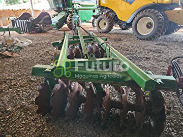 GRADE ARADORA TATU MARCHESAN ATCR ANO 2016