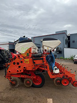 PLANTADEIRA KUHN PG 1200 EXTRA ANO 2014