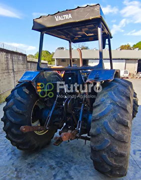 TRATOR VALTRA 785 ANO 2004