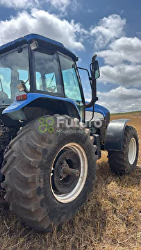 TRATOR NEW HOLLAND TM 7020 ANO 2012