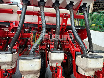 PLANTADEIRA KUHN PG 900 ANO 2021
