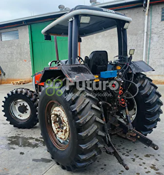 TRATOR VALTRA 800 ANO 2004