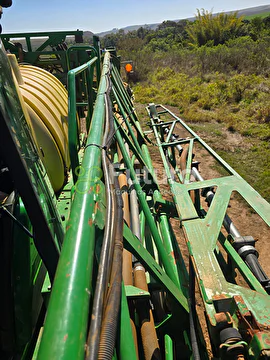 PULVERIZADOR JOHN DEERE 4730 ANO 2017