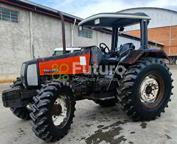 TRATOR VALTRA 800 ANO 2004
