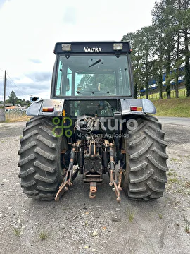 TRATOR VALTRA BM 110 ANO 2002