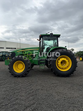 TRATOR JOHN DEERE 7200J ANO 2020