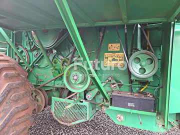 COLHEITADEIRA JOHN DEERE 1175 ANO 2000