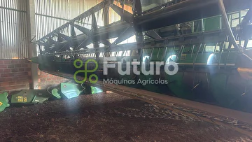 COLHEITADEIRA JOHN DEERE S540 ANO 2014