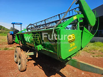 PLATAFORMA JOHN DEERE 319 ANO 2003
