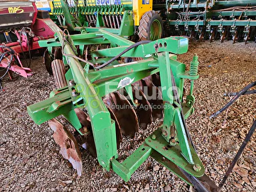 GRADE ARADORA TATU MARCHESAN ATCR ANO 2016