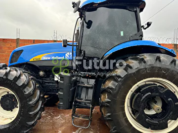 TRATOR NEW HOLLAND T7060 ANO 2012