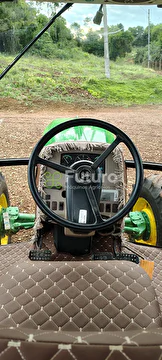 TRATOR JOHN DEERE 6145J ANO 2012
