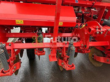 PLANTADEIRA KUHN PG 900 ANO 2021