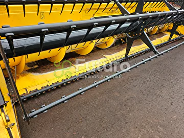 COLHEITADEIRA NEW HOLLAND 5070 ANO 2012