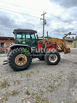 TRATOR VALTRA BM 110 ANO 2002