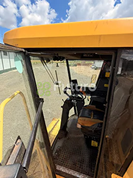 COLHEITADEIRA NEW HOLLAND TC 59 ANO 2002
