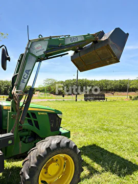 CONJUNTO TRATOR JOHN DEERE 5080E ANO 2022
