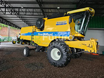 COLHEITADEIRA NEW HOLLAND 5070 ANO 2012