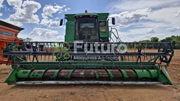 COLHEITADEIRA JOHN DEERE 1550 ANO 2004