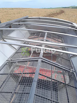 DISTRIBUIDOR KUHN 15000 ANO 2024