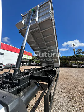 CAMINHÃO FORD CARGO 2428 ANO 2008