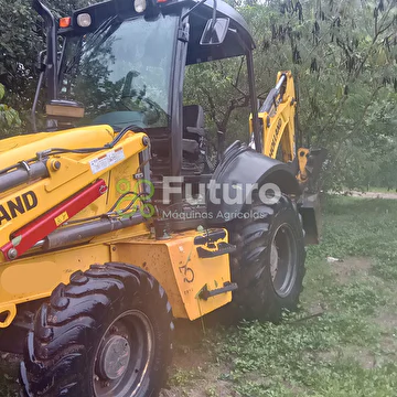 RETROESCAVADEIRA NEW HOLLAND B95B ANO 2020