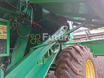 COLHEITADEIRA JOHN DEERE 1175 ANO 2000