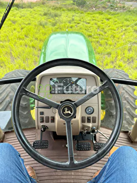 TRATOR JOHN DEERE 6165J ANO 2011