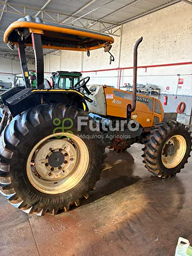 TRATOR VALTRA A750 ANO 2010