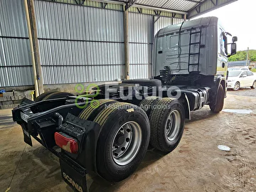 CAMINHÃO SCANIA 124G ANO 2005