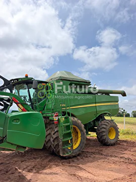 COLHEITADEIRA JOHN DEERE S550 ANO 2023