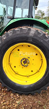 TRATOR JOHN DEERE 6145J ANO 2012