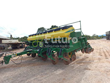 PLANTADEIRA JOHN DEERE 2113 ANO 2014