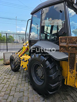 RETROESCAVADEIRA NEW HOLLAND B95B ANO 2020