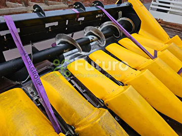 COLHEITADEIRA NEW HOLLAND 5070 ANO 2012