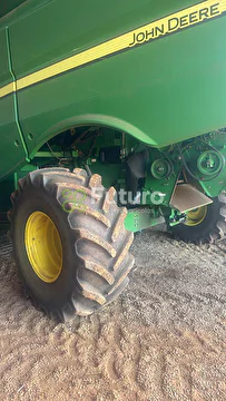 COLHEITADEIRA JOHN DEERE S540 ANO 2014