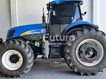 TRATOR NEW HOLLAND T7060 ANO 2012