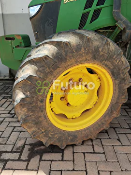 TRATOR JOHN DEERE 5080E ANO 2021