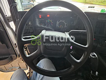CAMINHÃO SCANIA 124G ANO 2005