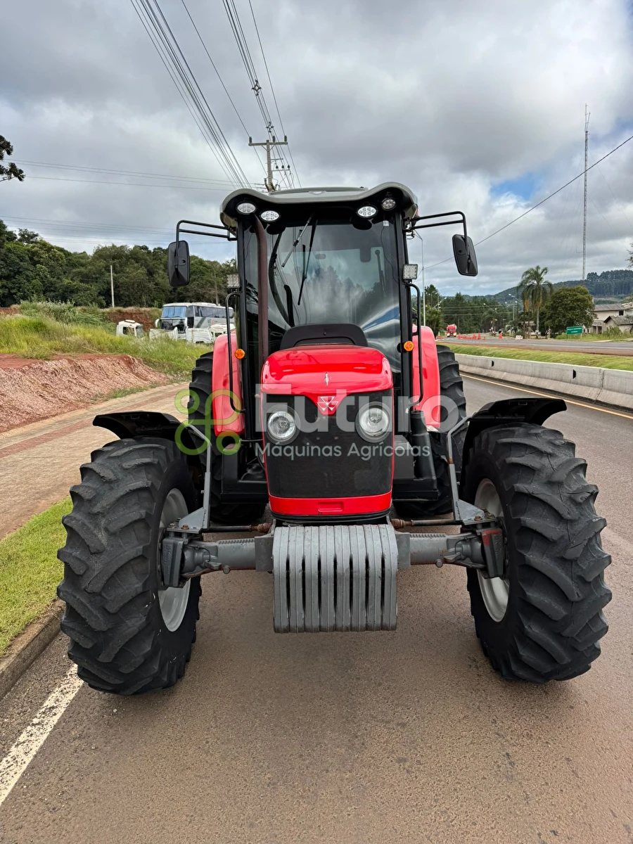 TRATOR MASSEY FERGUSON 4299 ANO 2013 - Futuro Máquinas Agrícolas