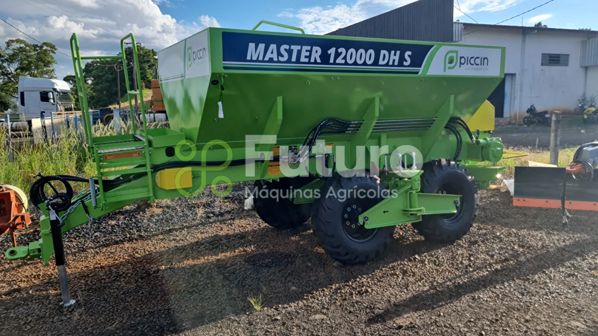 DISTRIBUIDOR PICCIN MASTER 12000 DH S ANO 2024 - Futuro Máquinas Agrícolas